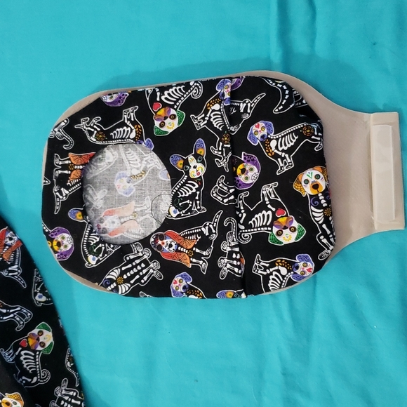 Hand Crafted Ostomy/Iliostomy bag cover w/matching reversible face mask - Picture 4 of 16